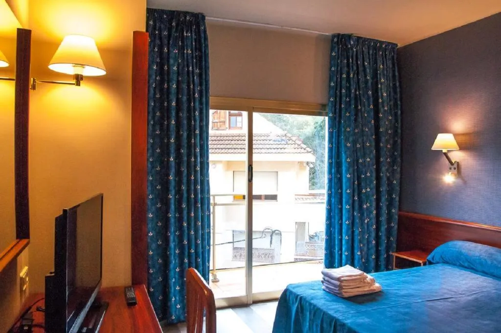 SINGLE STANDARD Room, Hotel Acacias Suites & Spa, Costa Brava