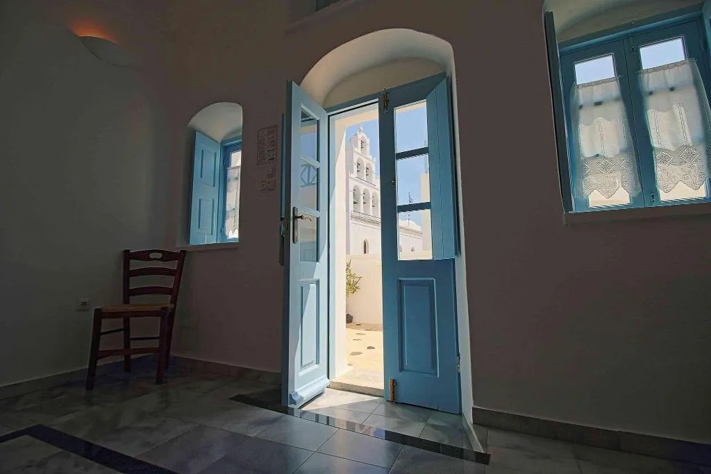 SINGLE SUPERIOR Room, Aethrio Sunset Village, Santorini