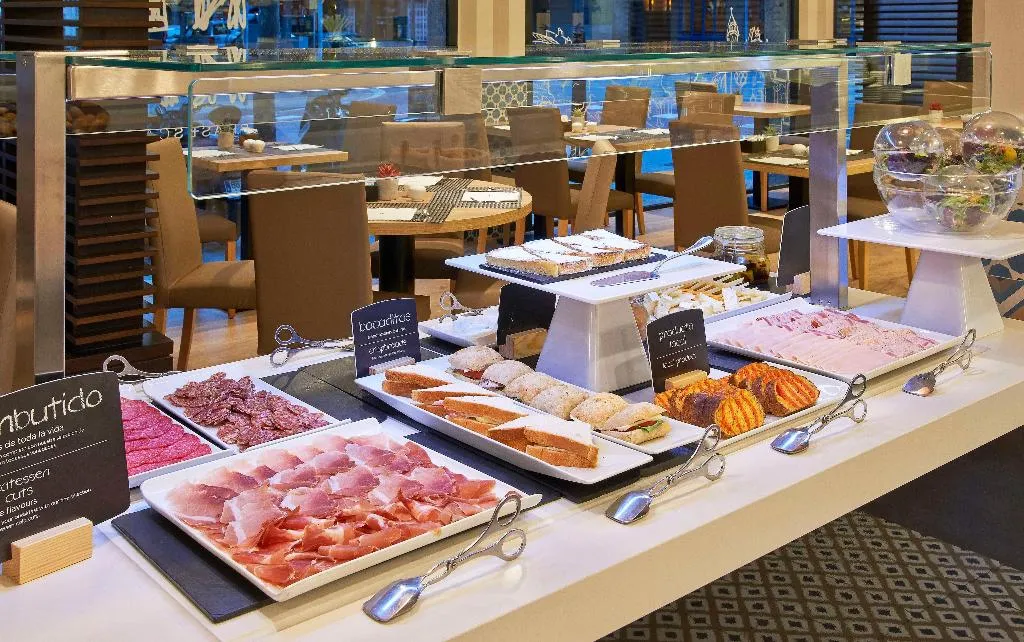 Restaurant, NH Barcelona Les Corts, Barcelona