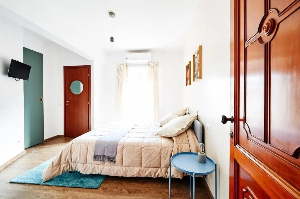 Room, Bnb Drive In, Rome