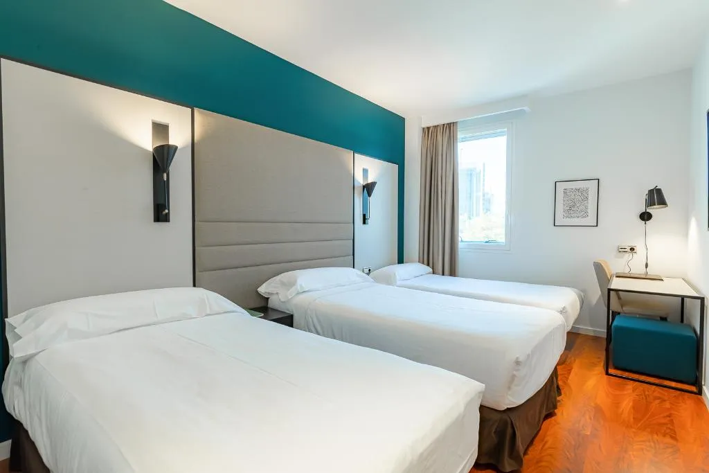 TRIPLE STANDARD Room, Amura Alcobendas, Madrid