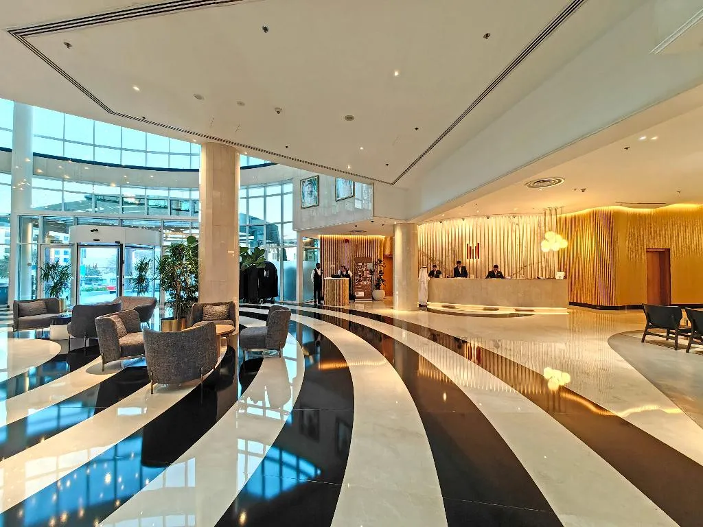 Lobby, Millennium Airport Hotel Dubai, Dubai