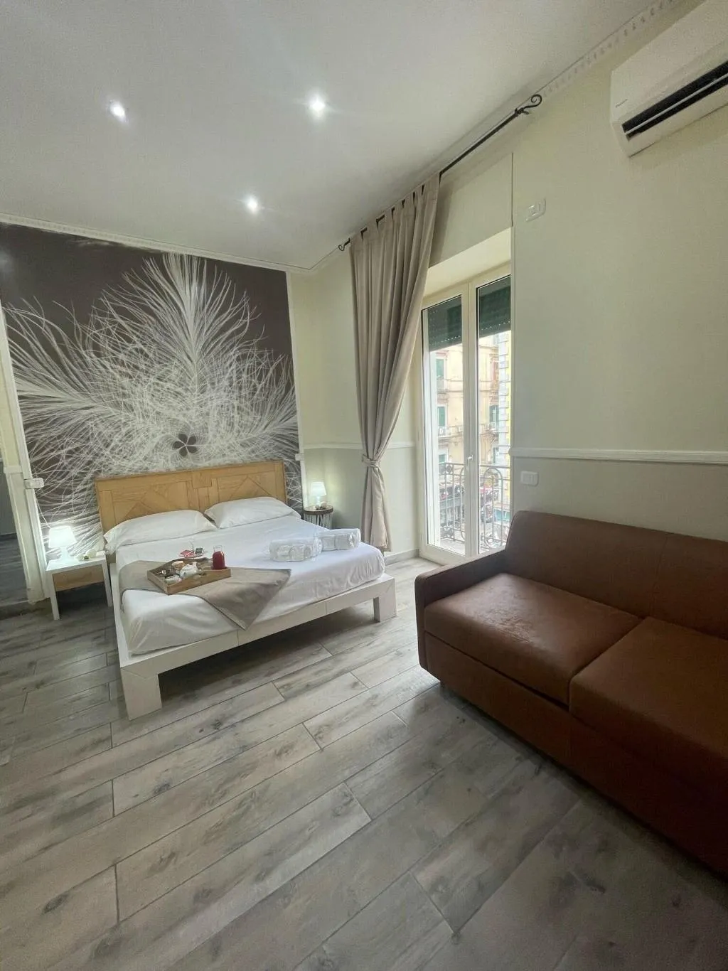 Room, Parthenope Rooms, Naples