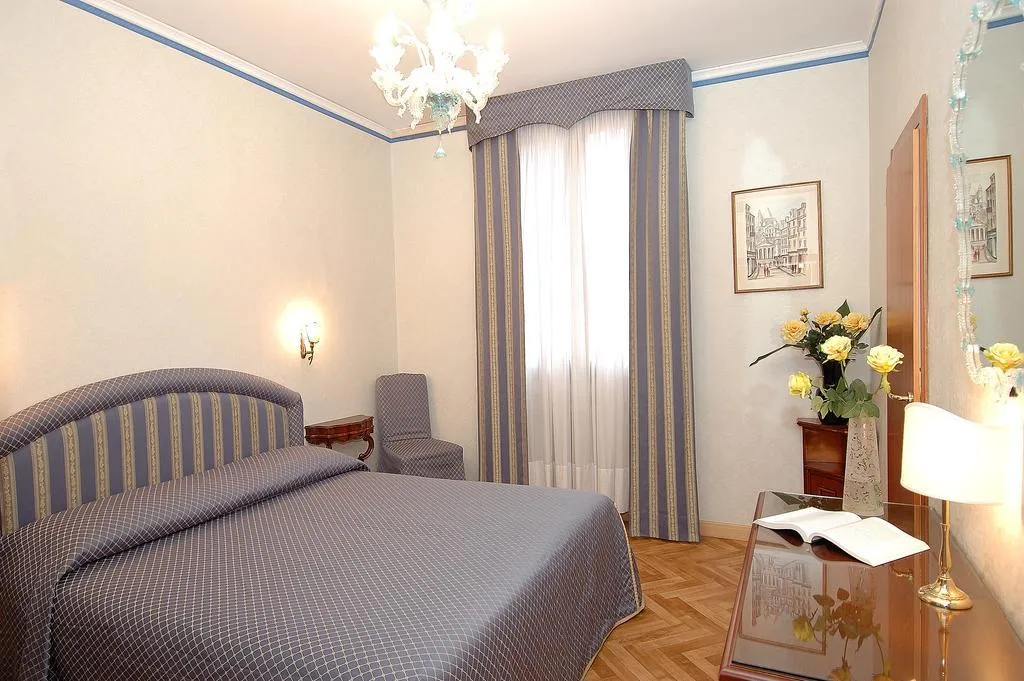 Double or Twin STANDARD Room, Da Bruno, Venice