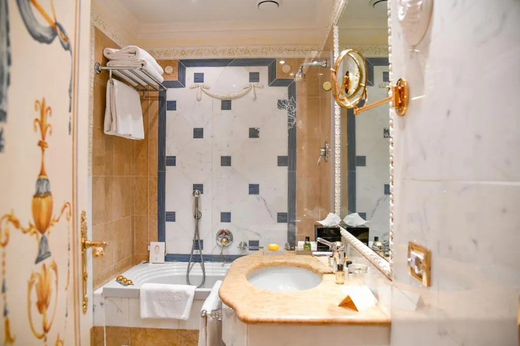 JUNIOR SUITE PARK VIEW Room, Villa e Palazzo Aminta, Milan