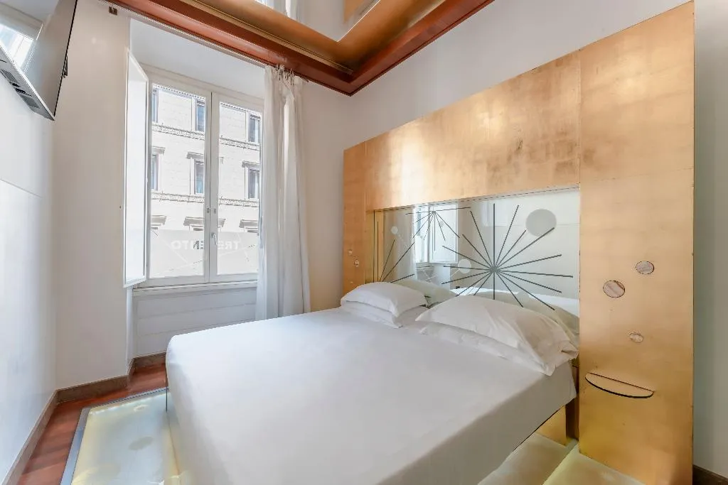 DOUBLE DELUXE Room, Hotel Trecento, Rome