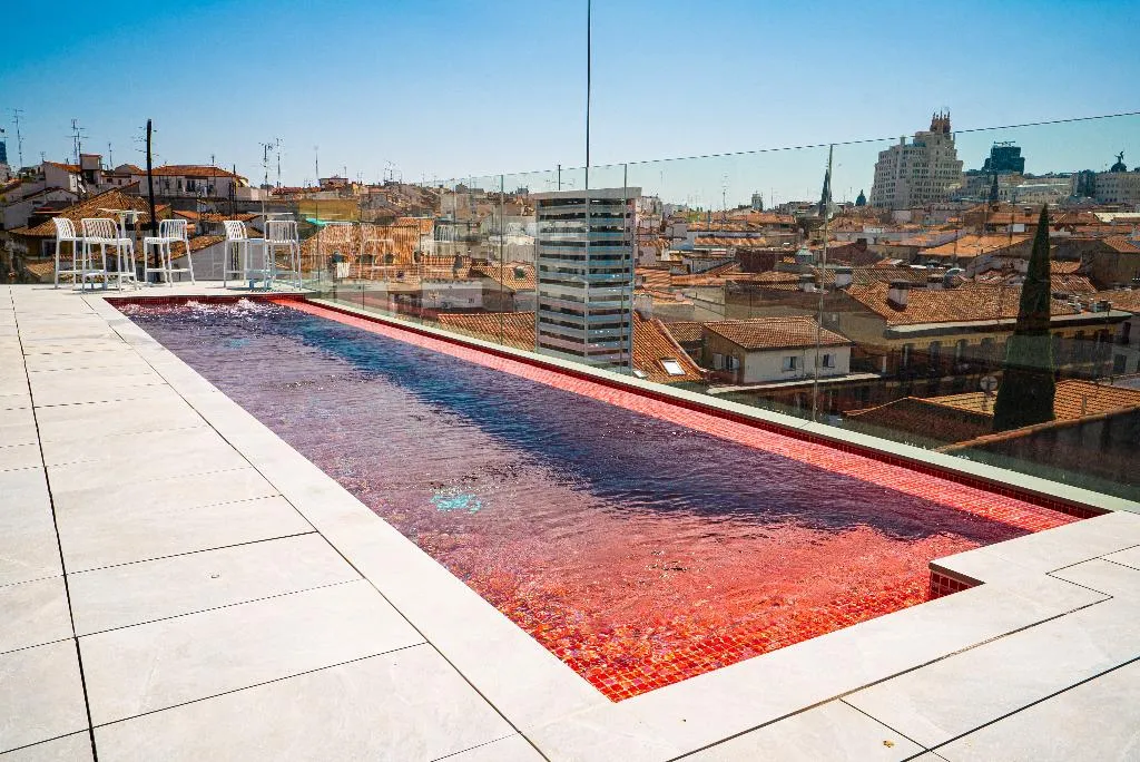 Pool, Akeah Hotel Gran Via, Madrid