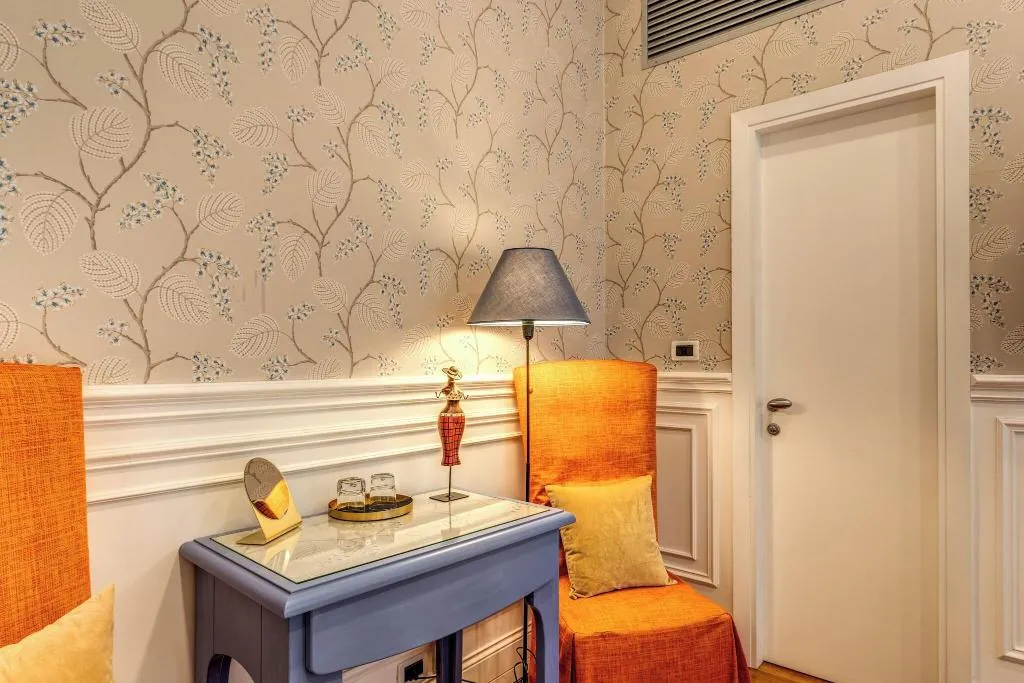 DOUBLE DELUXE Room, Hotel Villa Mangili, Rome