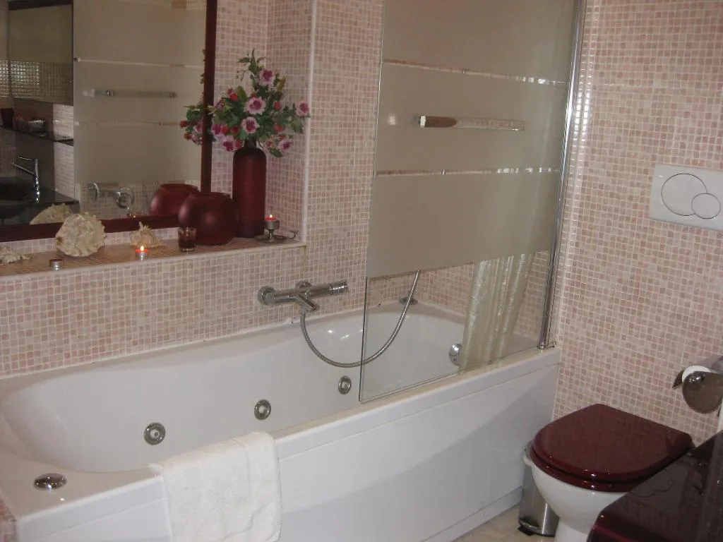 Room, B&B Beauty Moon, Rome