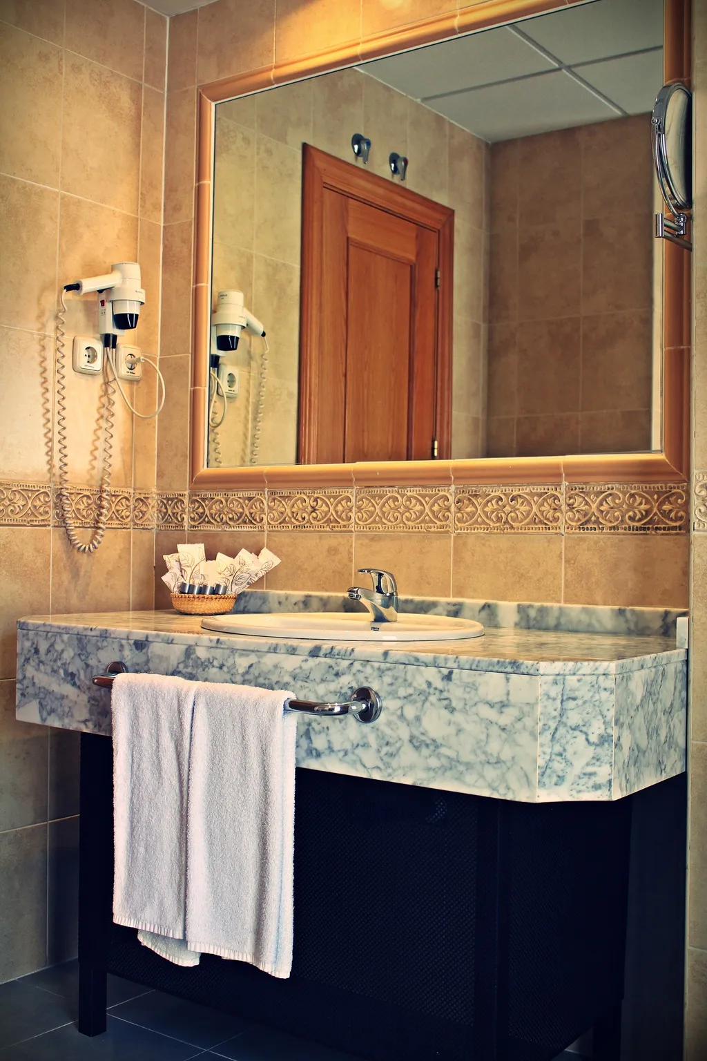 SINGLE STANDARD Room, Hotel Equo Aranjuez, Madrid