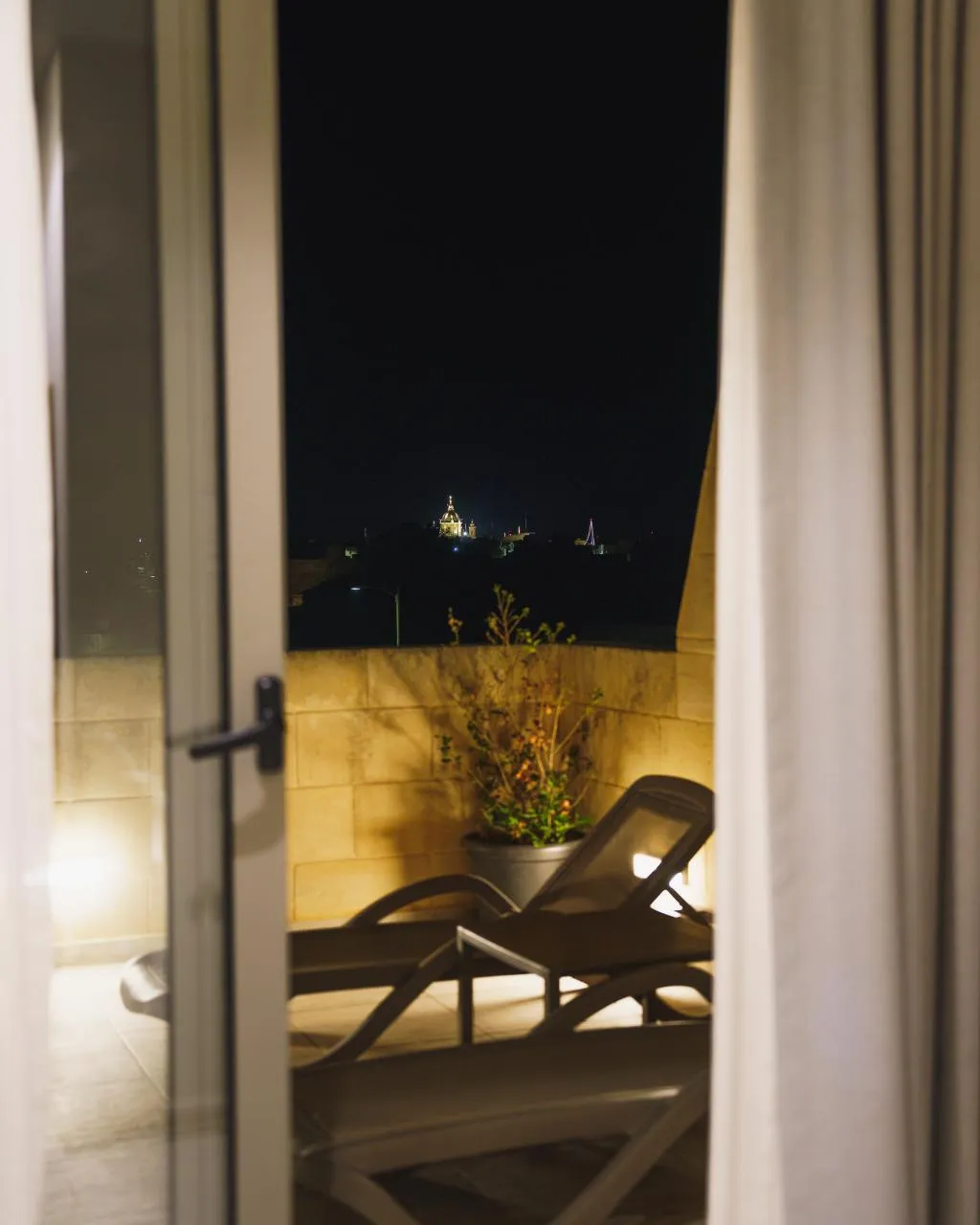 DOUBLE WITH JACUZZI Room, Villa Dei Venti, Gozo