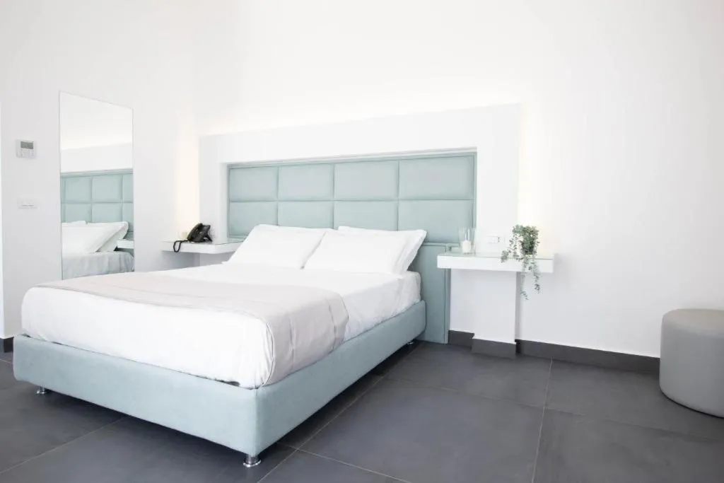 Double or Twin STANDARD Room, Hotiday Pozzuoli, Naples
