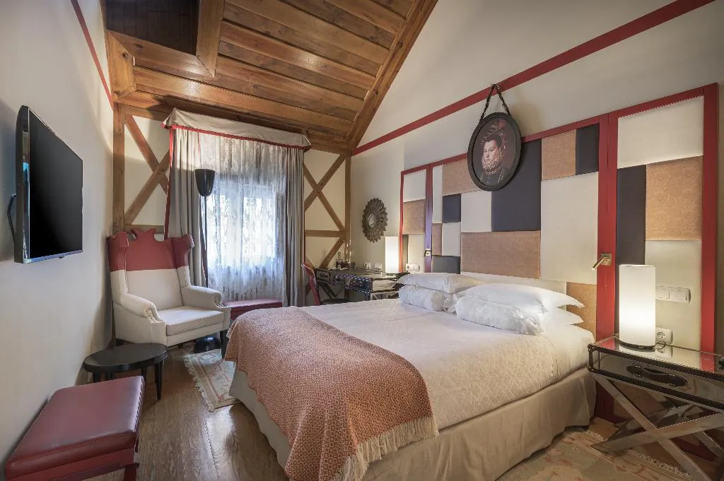 Double or Twin SUPERIOR Room, Solar do Castelo, Lisbon