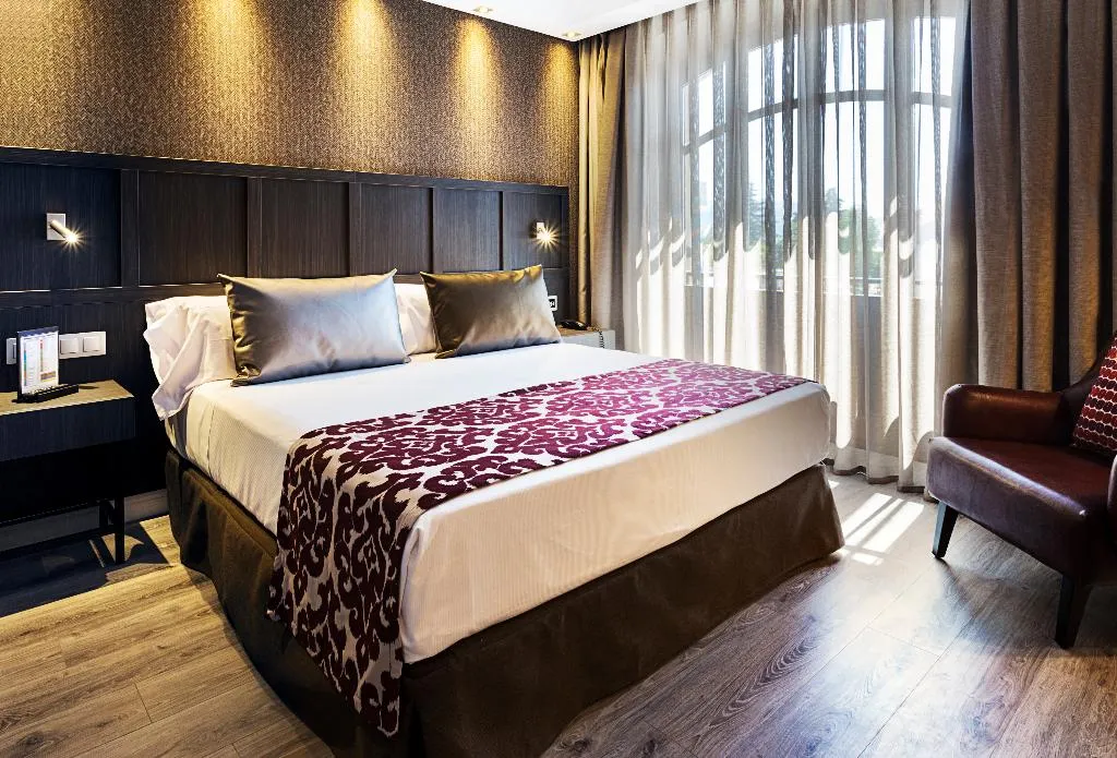 Double or Twin SUPERIOR Room, Catalonia Ronda, Costa Del Sol