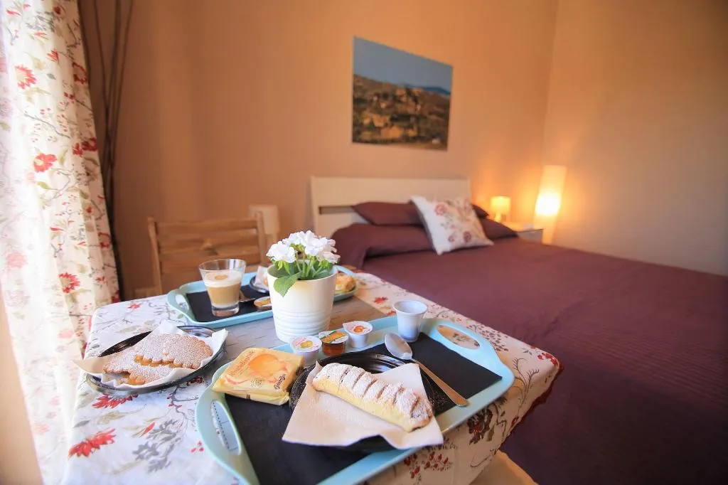 Room, Gioeni Ventidue, Catania