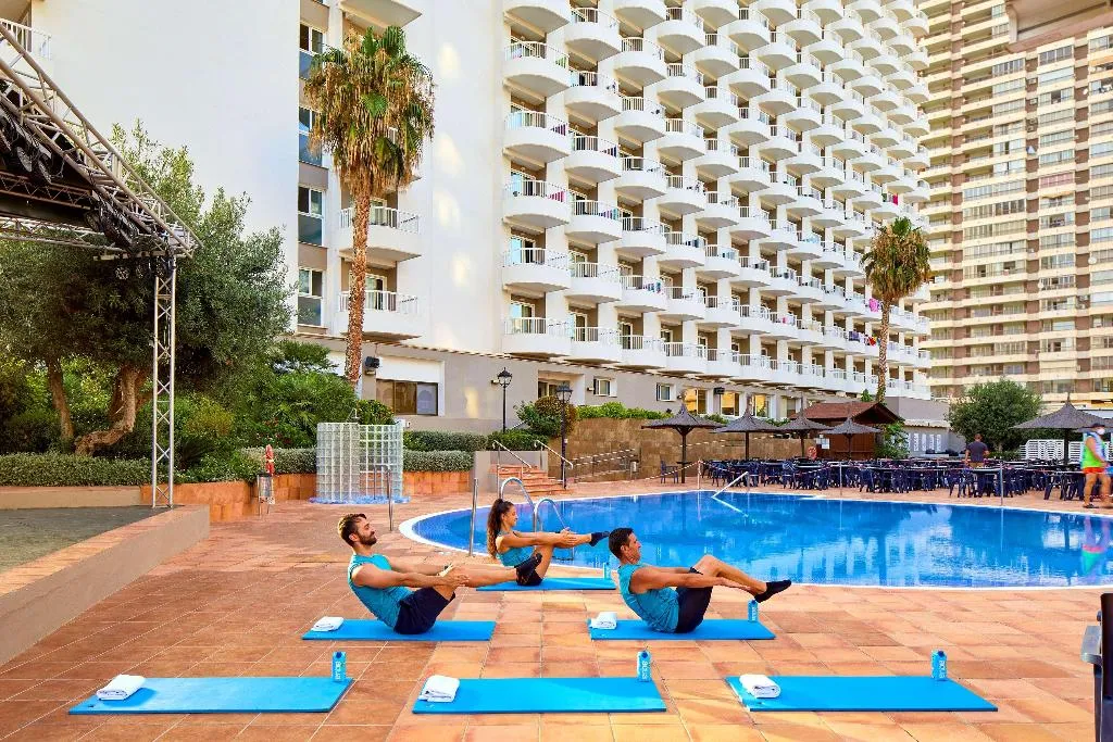 Sports and Entertainment, Sol Pelicanos Ocas, Costa Blanca