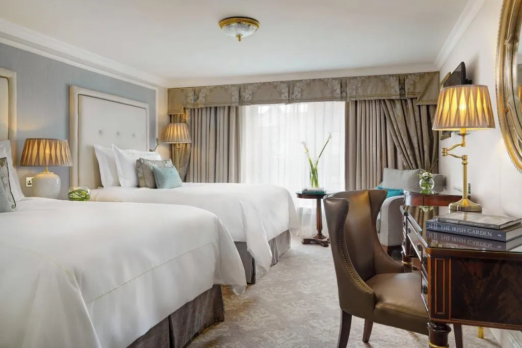 QUADRUPLE TWO DOUBLE BEDS Room, The Shelbourne, Autograph Collection, Dublin