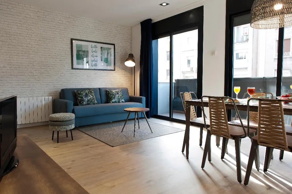 APARTMENT DUPLEX Room, MH Apartments Sant Pau, Barcelona