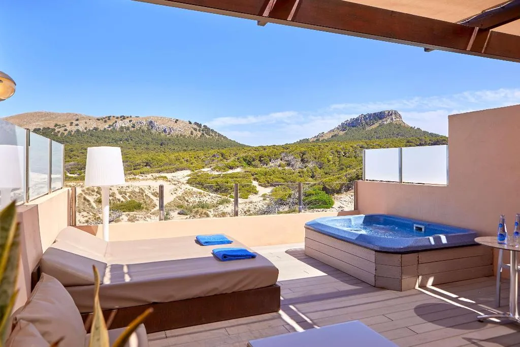 Room, Zafiro Cala Mesquida, Majorca