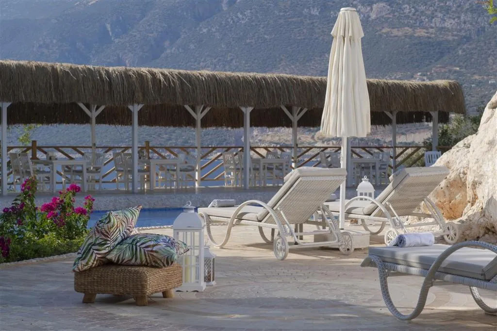 Pool, Peninsula Gardens, Dalaman
