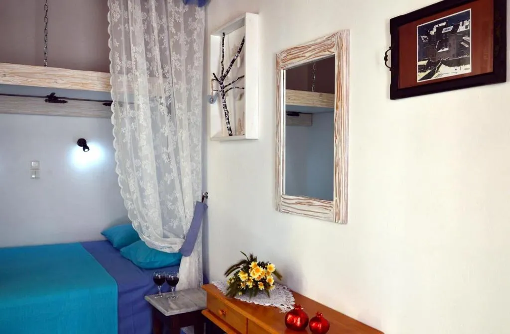 Room, Hera Studios, Crete