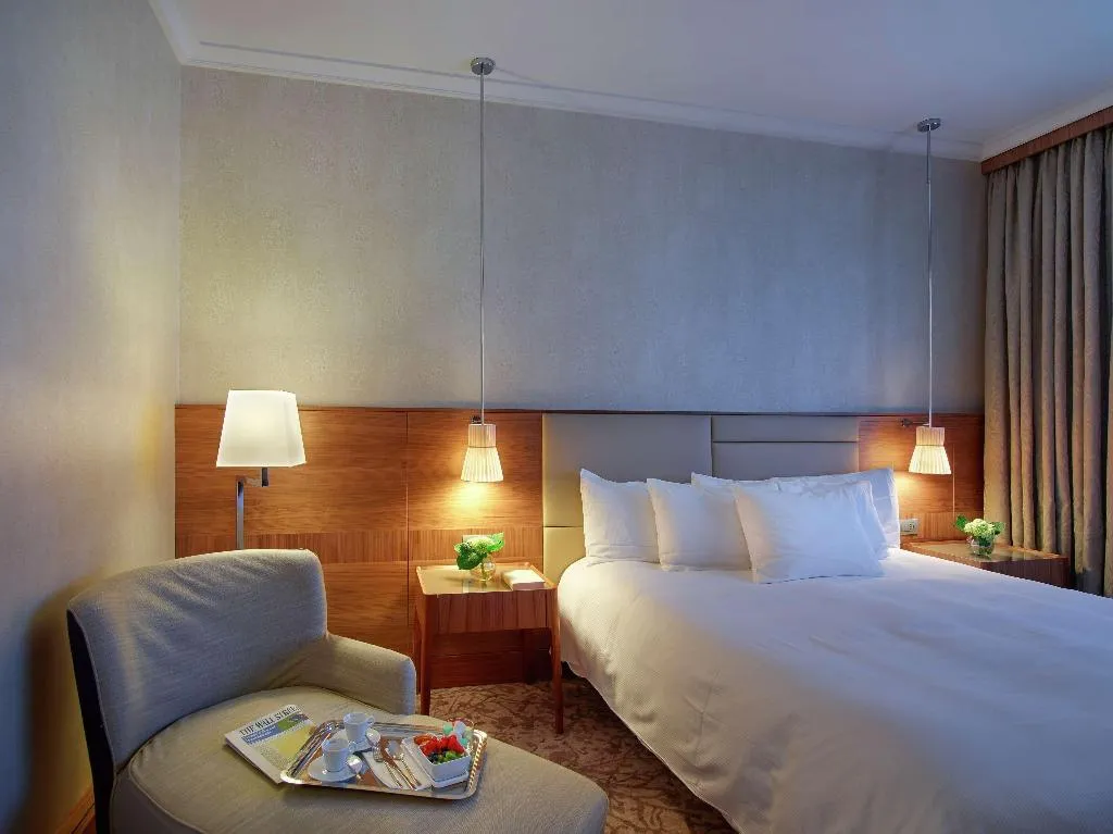 Room, Hilton Milan, Milan