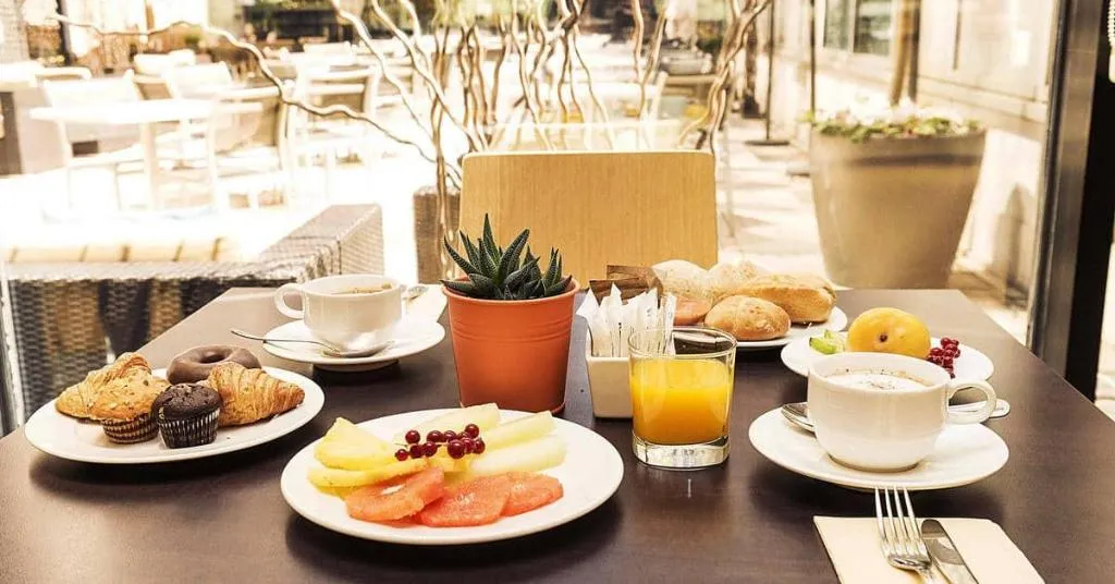 Restaurant, Melia Avenida America, Madrid