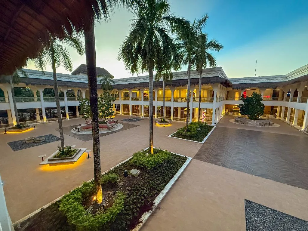 Terrace, Grand Riviera Princess, Playa Del Carmen