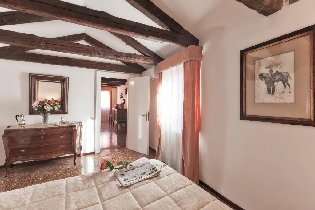 APARTMENT LOFT Room, Palazzetto San Lio, Venice