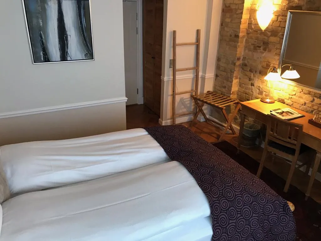 DOUBLE STANDARD Room, Bertrams Hotel, Copenhagen
