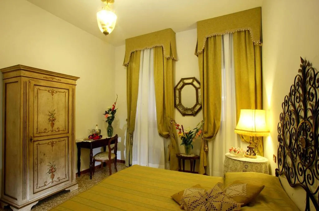 Room, B&B Ca' Pier, Venice