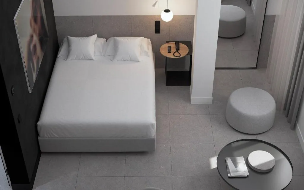 DOUBLE QUEEN SIZE BED Room, HM Jaime III, Majorca
