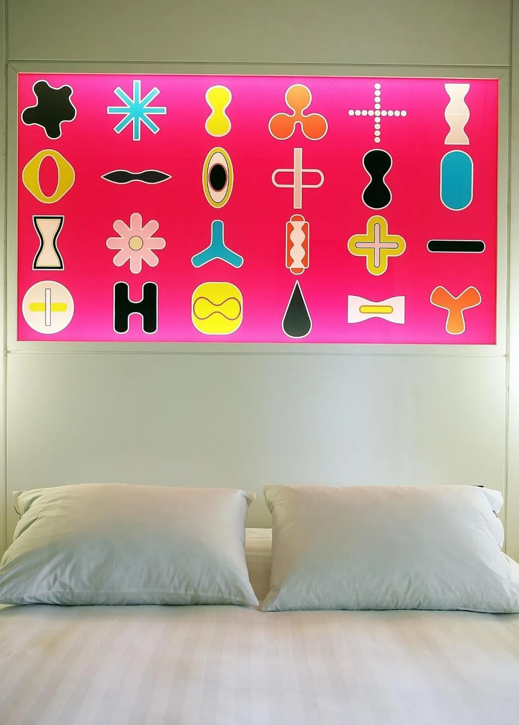 Room, Semiramis, Athens