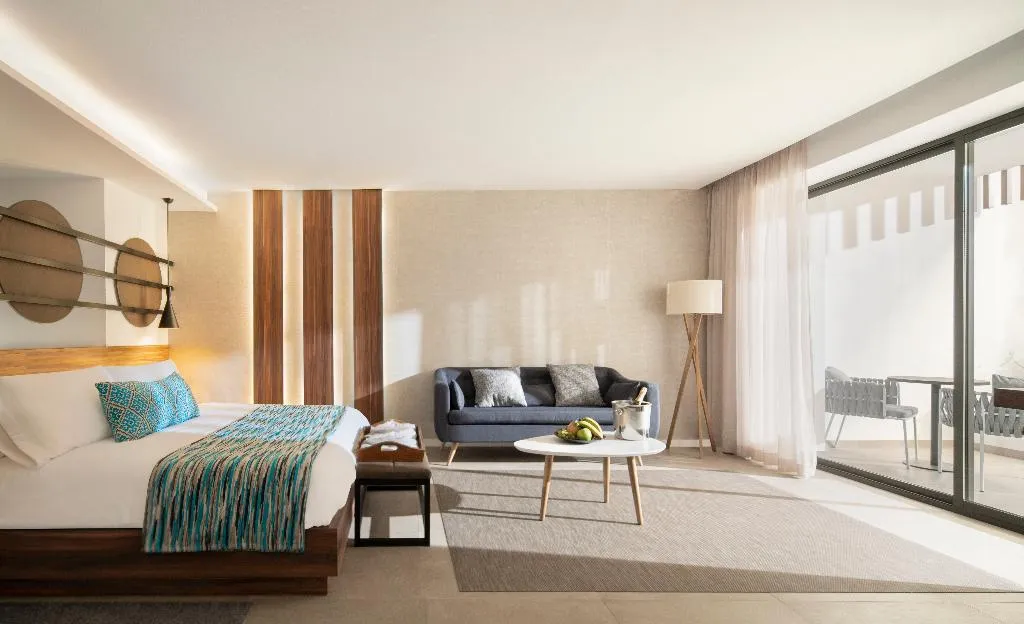 JUNIOR SUITE STANDARD Room, Majestic Elegance Costa Mujeres All Inclusive, Cancun Area