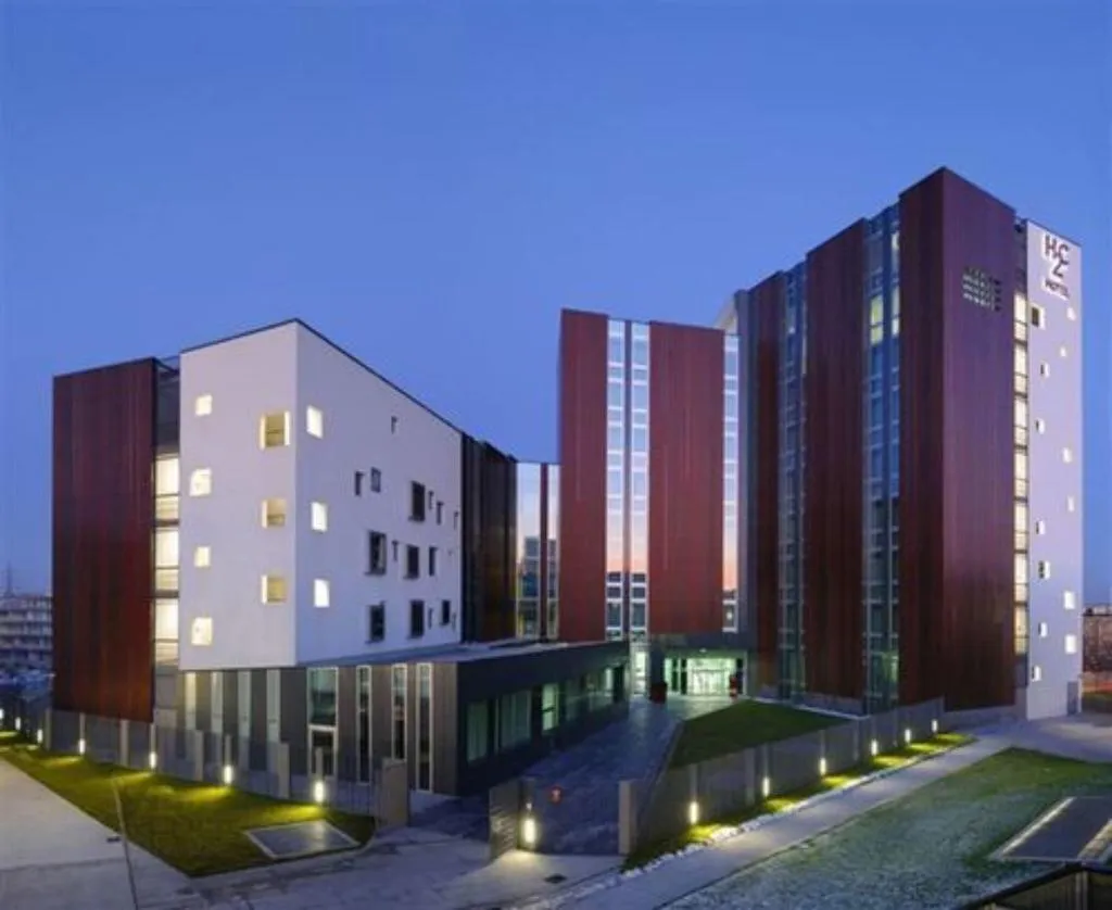 General view, H2c Hotel Milanofiori, Milan