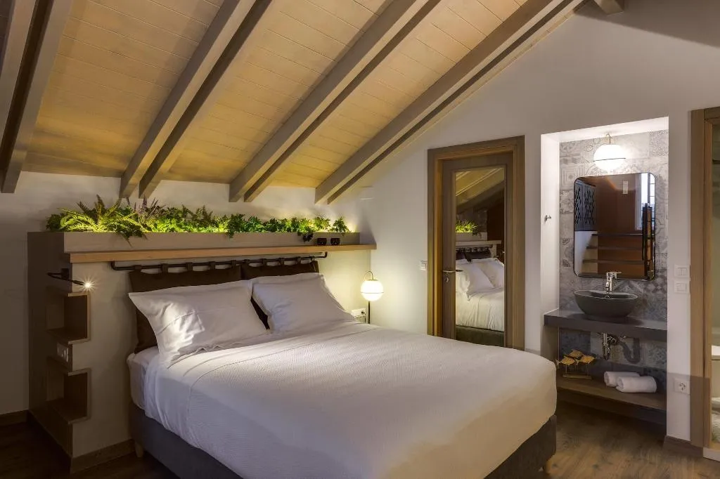 Room, 1924Suites, Crete