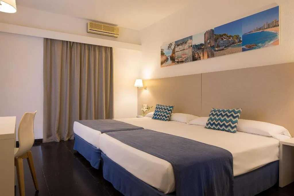 Room, htop Caleta Palace, Costa Brava