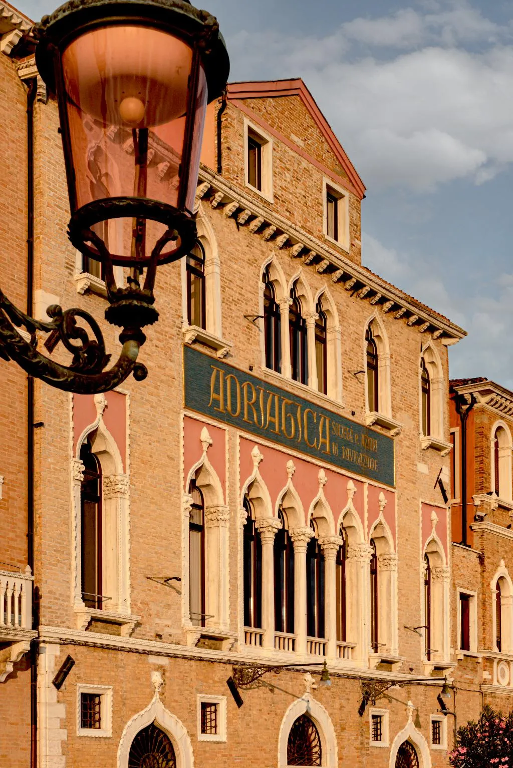 General view, Il Palazzo Experimental, Venice