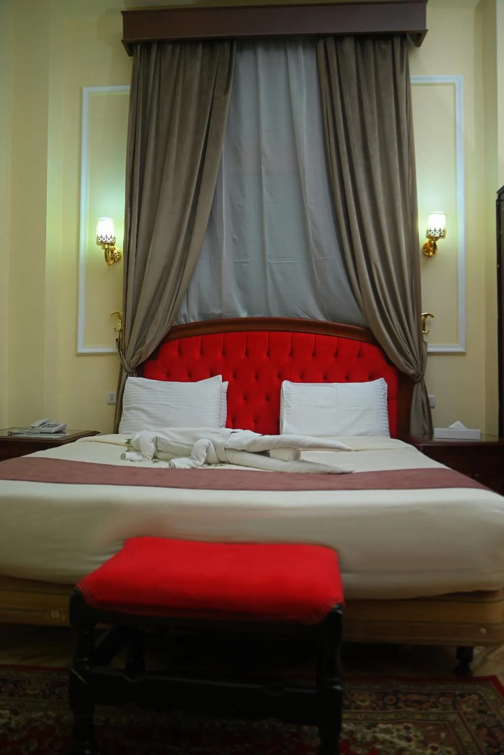 SINGLE DELUXE Room, Cosmopolitan Cairo Hotel, Cairo