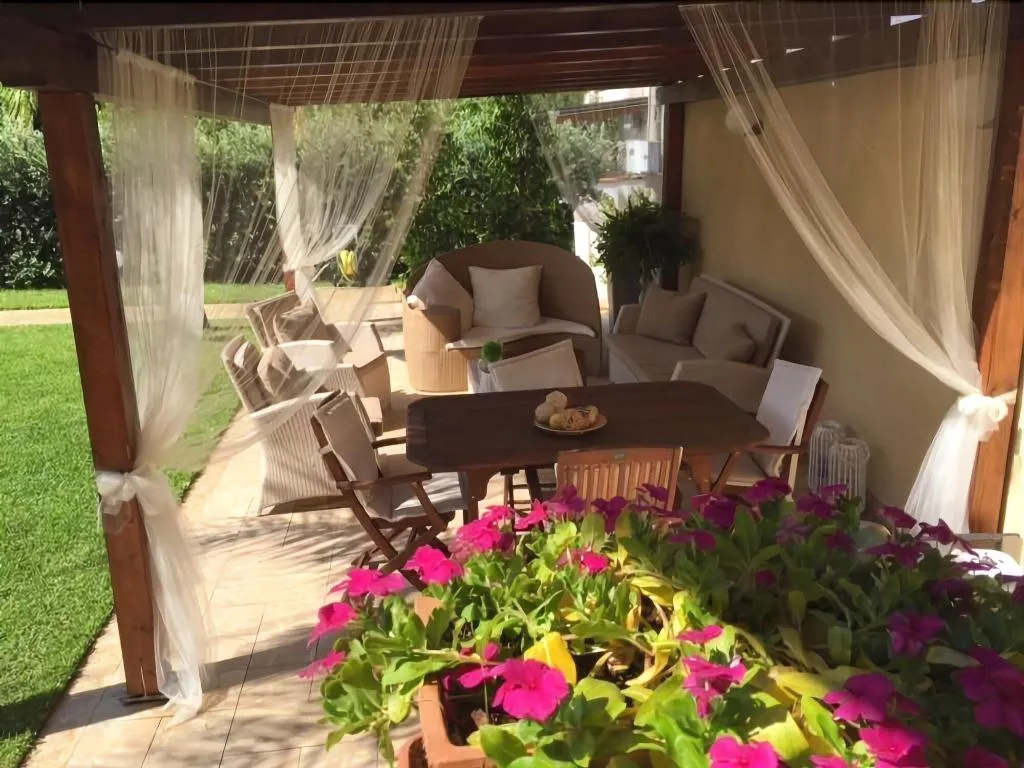Terrace, Il Girasole Capo d'Orlando, Olbia