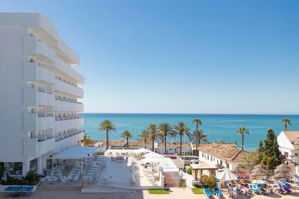 Terrace, Hotel Palia La Roca, Costa Del Sol
