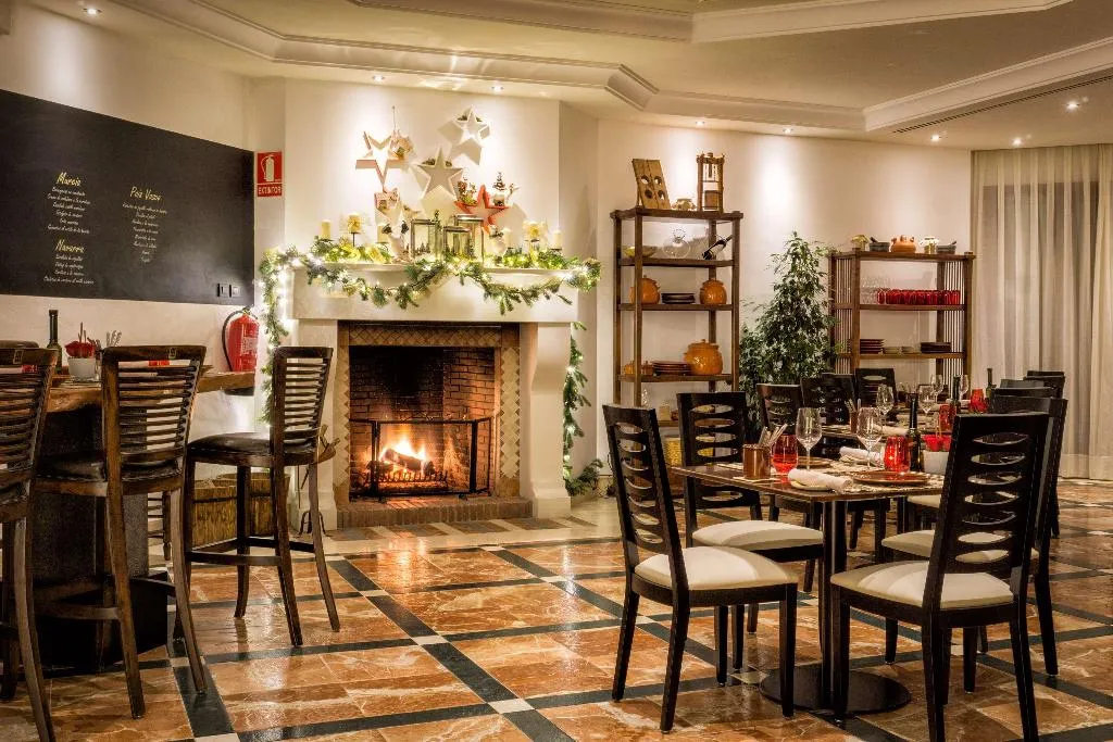 Restaurant, Hacienda del Mar member of Meliá Collection, Costa Del Sol