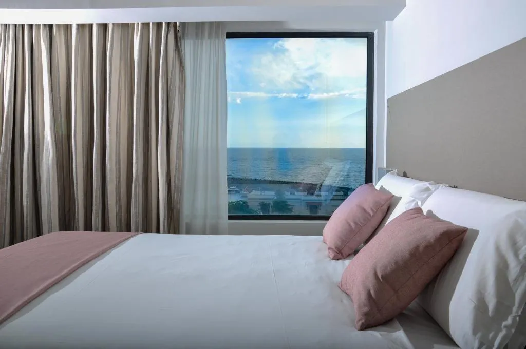 DOUBLE EXECUTIVE SEA VIEW Room, Poseidon, Naples
