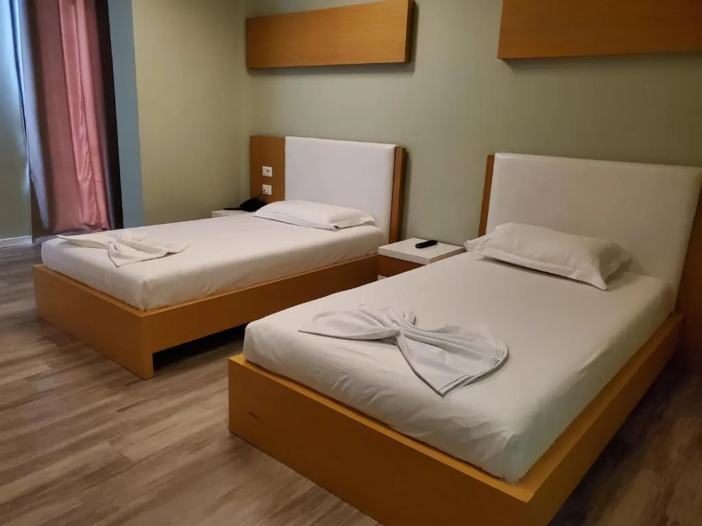 TWIN STANDARD Room, Bologna, Kavaje