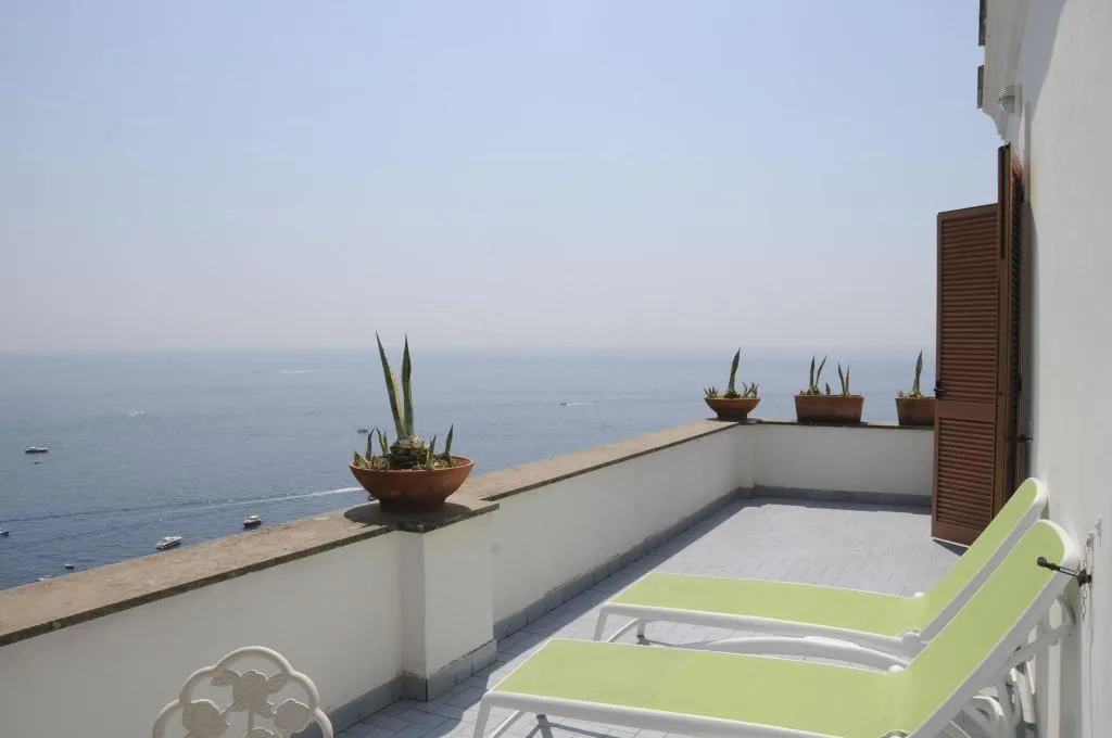General view, Hotel Dimora Fornillo, Naples