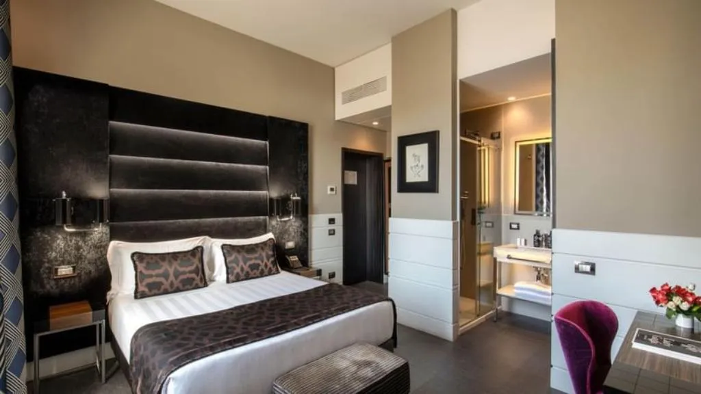 Double or Twin CLASSIC Room, The Glam, Rome