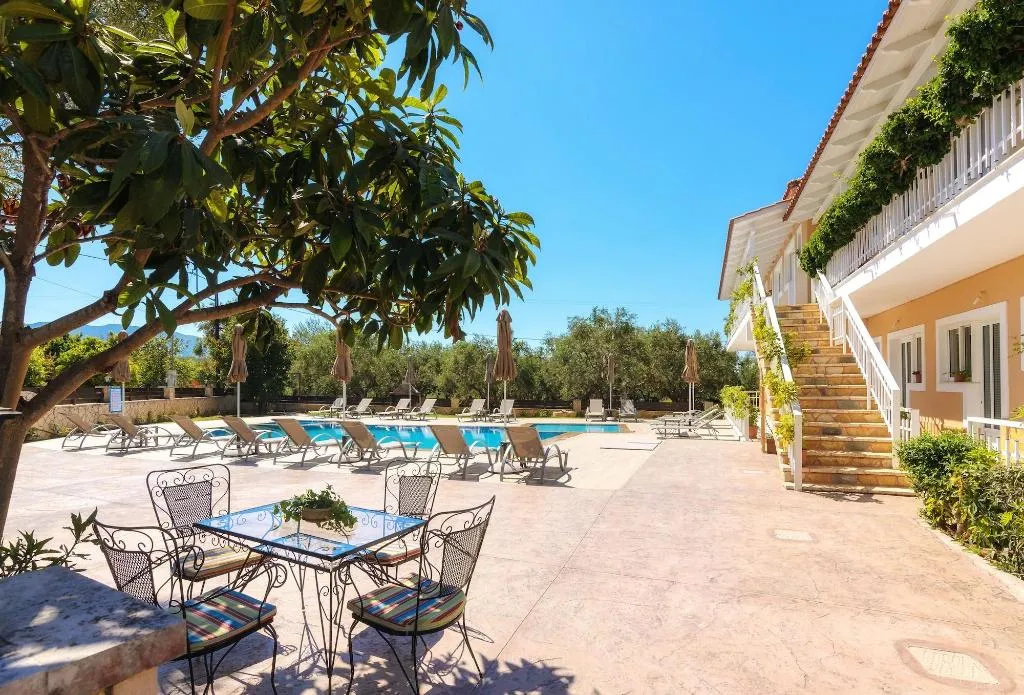 Sports and Entertainment, Artemis Room, Zante