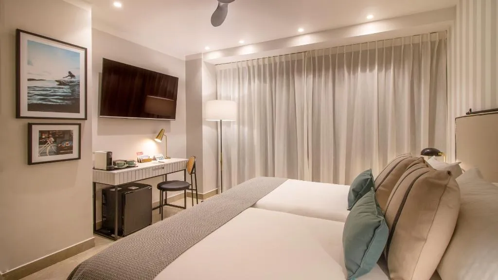 Double or Twin STANDARD Room, SOLYMAR Gran Hotel, Costa Blanca