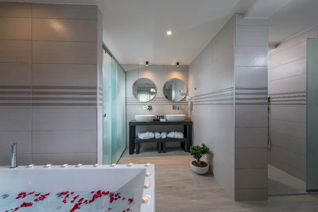 SUITE PARK VIEW Room, Imperial Palace Hotel, Crete