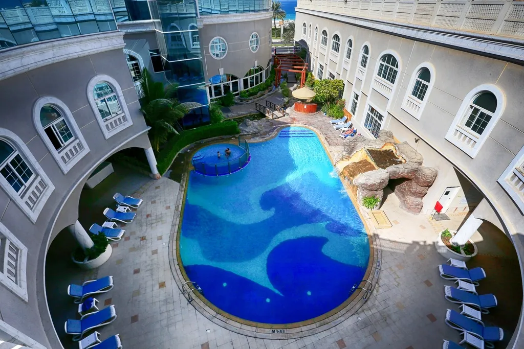 Pool, Sharjah Premiere Hotel & Resort, Dubai